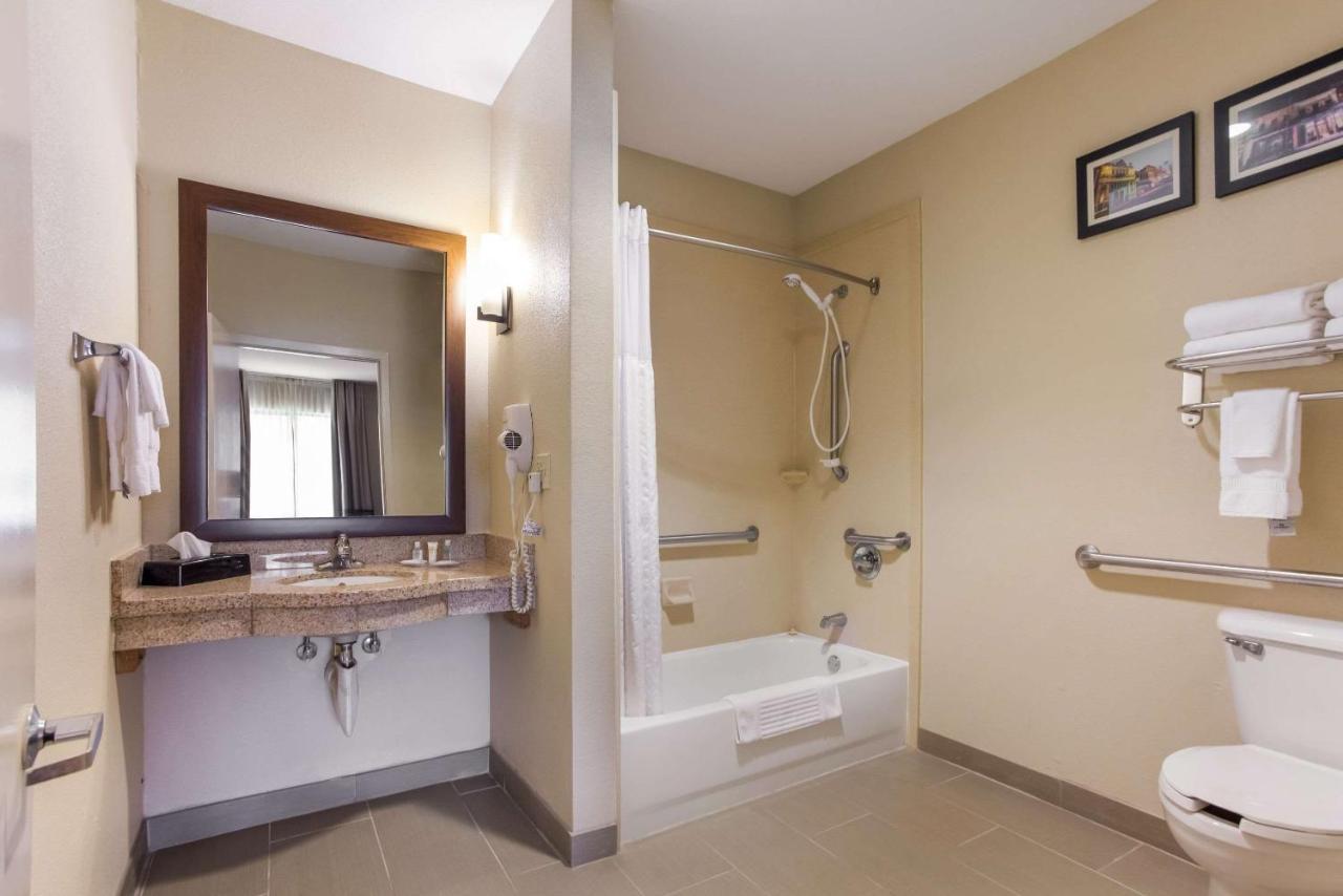 Comfort Suites North Mobile Saraland Esterno foto